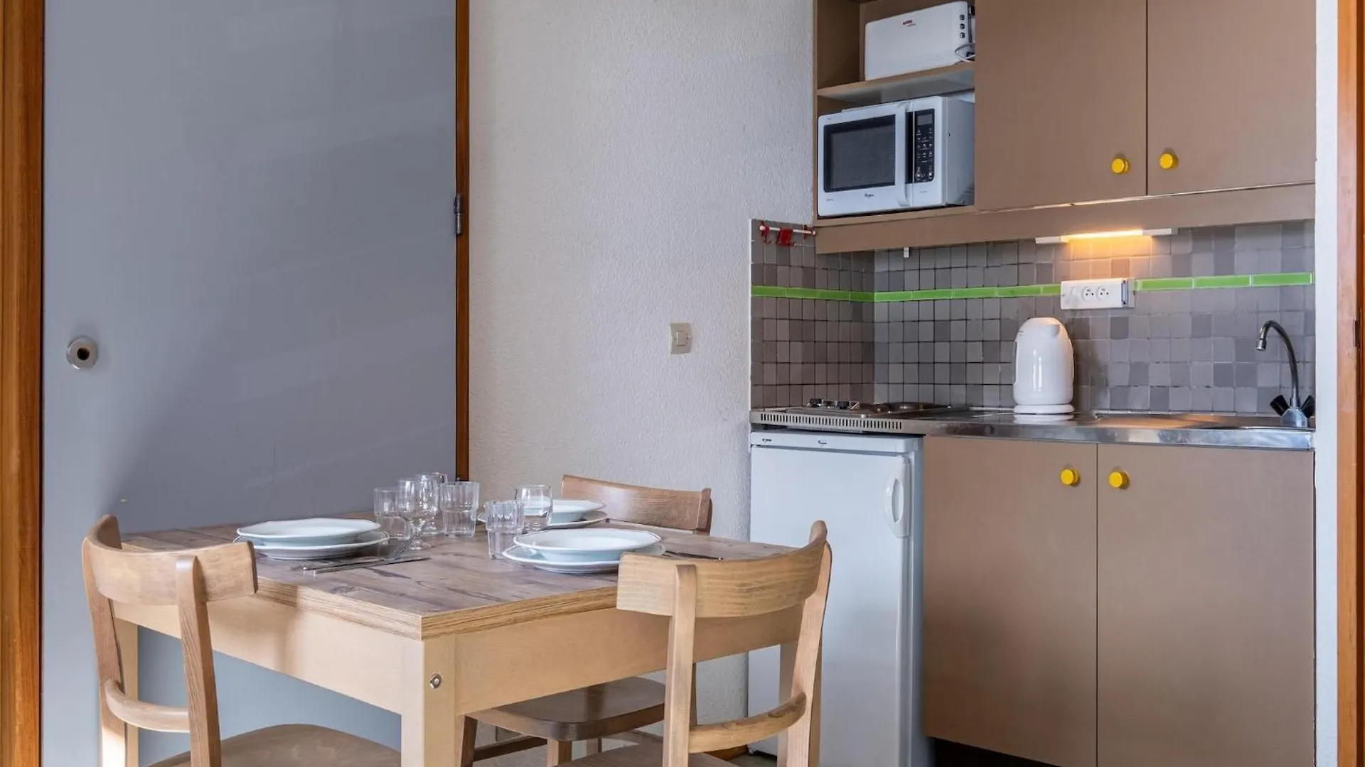 Apartment 1 Room With Balcony For 2 People- Val-Cenis Le Haut Lanslevillard